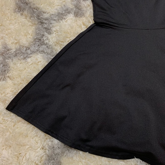 H&M Black Skater Dress - Picture 3 of 6